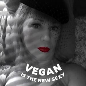 Meet your Posher, Anne